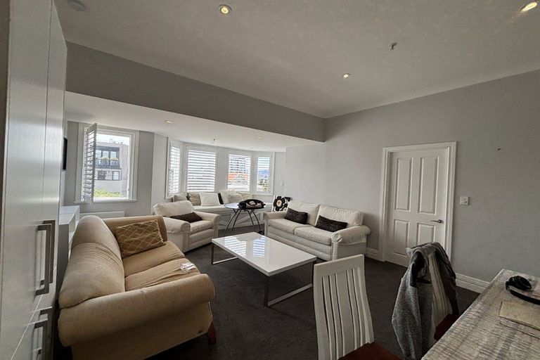 Photo of property in The Villas, 6/33 Hobson Street, Thorndon, Wellington, 6011