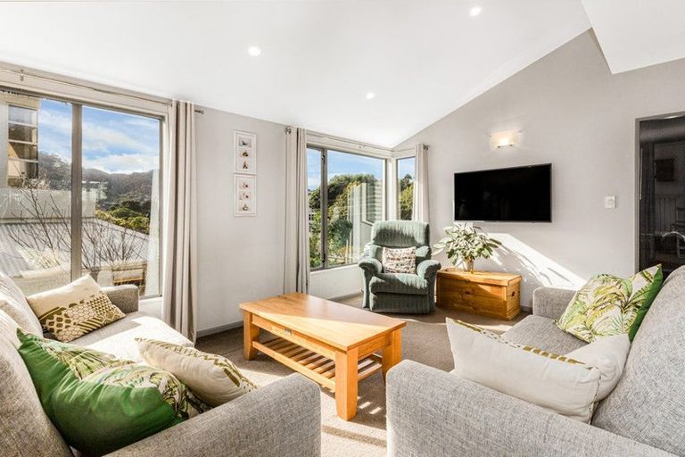 Photo of property in 16 Calcutta Street, Khandallah, Wellington, 6035