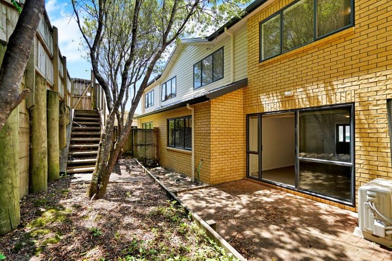 Photo of property in 23/55 Verbena Road, Birkdale, Auckland, 0626