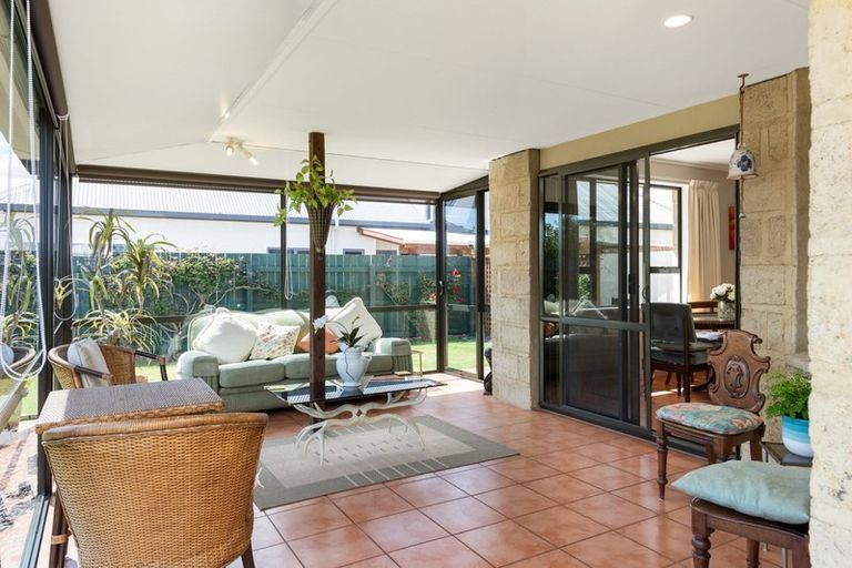 Photo of property in 10 Robalan Place, Redwoodtown, Blenheim, 7201