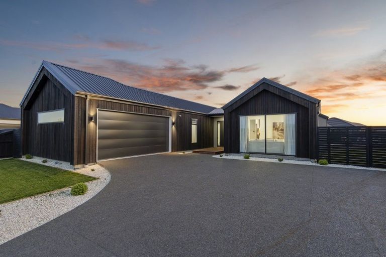 Photo of property in 51 Candlesticks Crescent, Lincoln, 7608