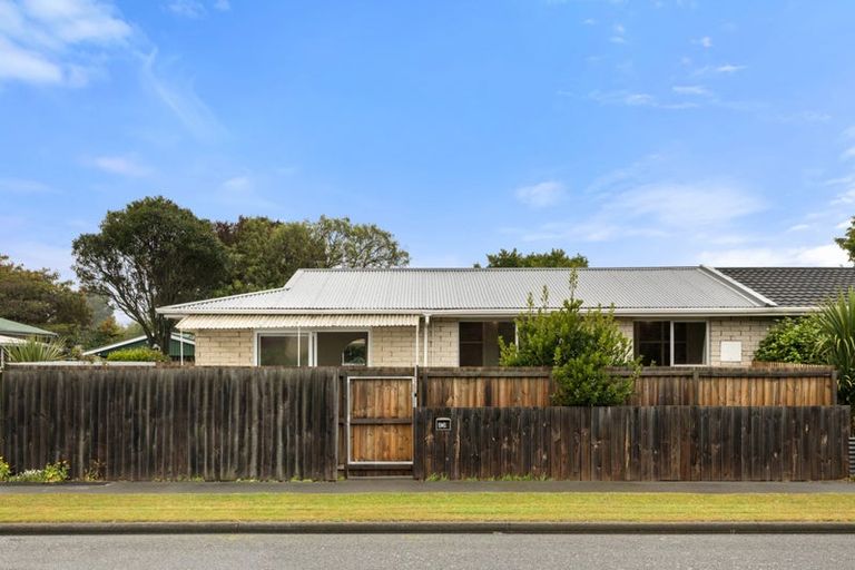 Photo of property in 2/2 Bayswater Crescent, Bromley, Christchurch, 8062