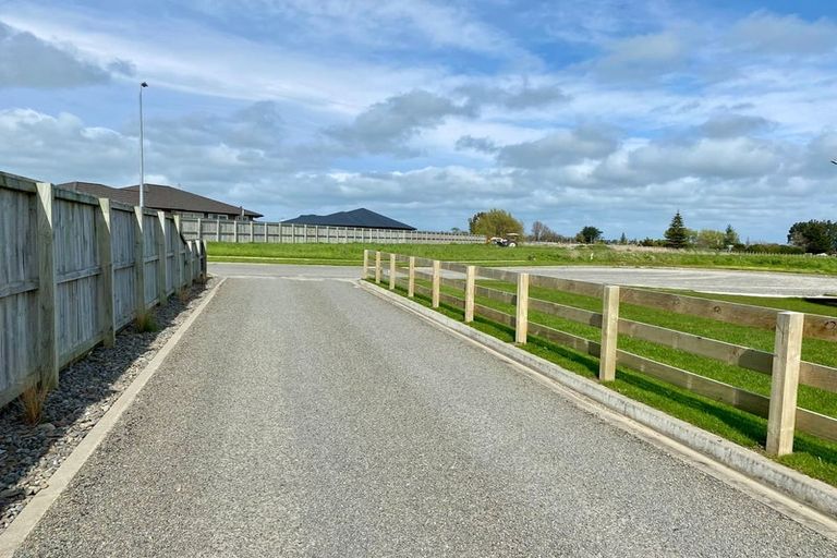 Photo of property in 30 George Street, Bulls, 4818