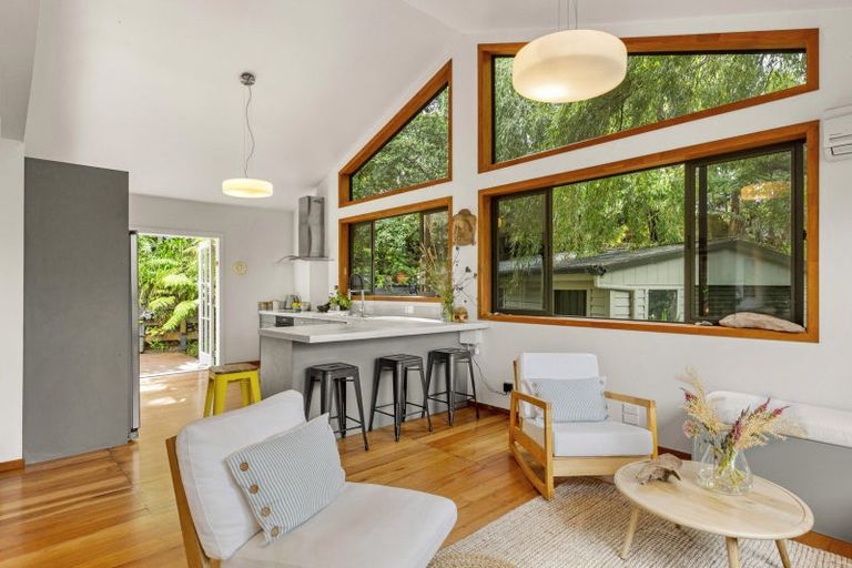 Photo of property in 104c Greenslade Road, Raglan, 3295