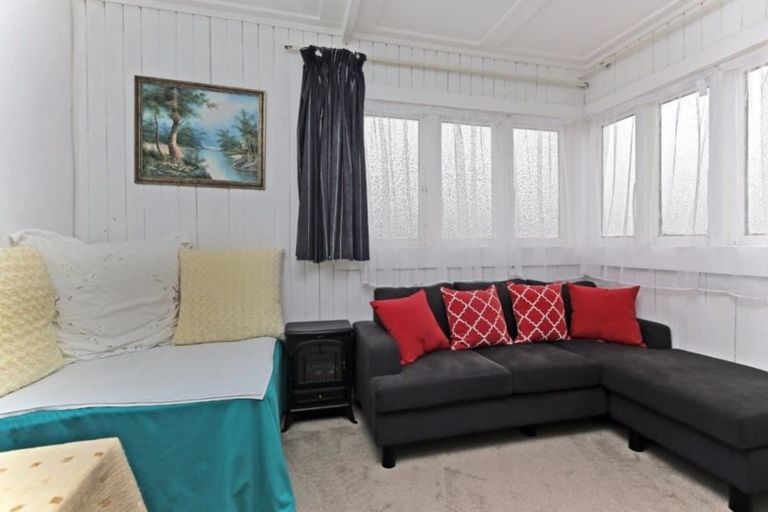 Photo of property in 1/708 Whitehead Road, Saint Leonards, Hastings, 4120