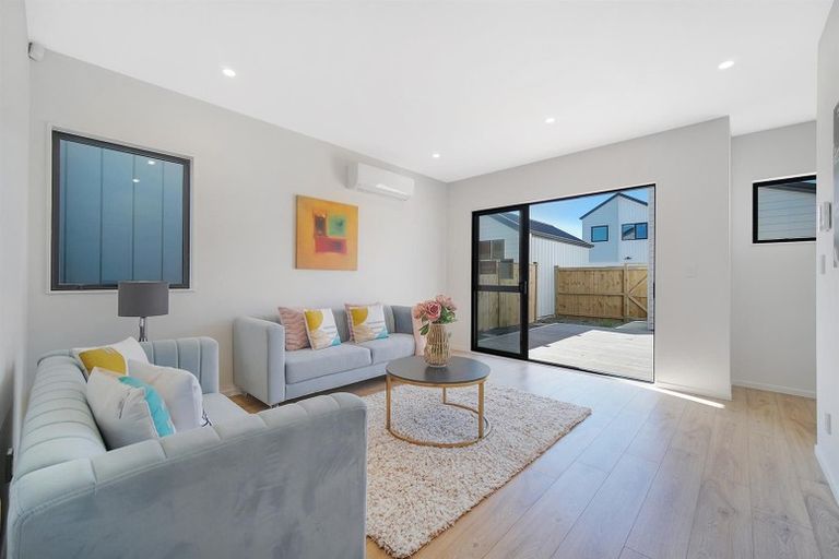 Photo of property in 175 Grove Road, Papakura, 2110