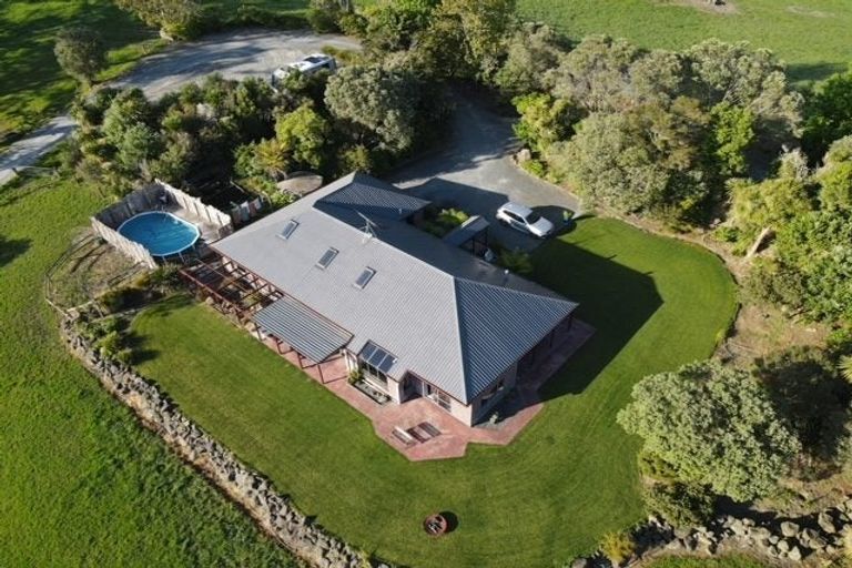 Photo of property in 50 Bailey Road, Wellsford, 0975