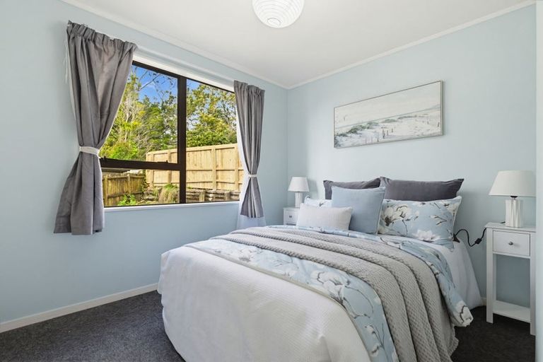 Photo of property in 35 Danube Lane, Glen Eden, Auckland, 0602