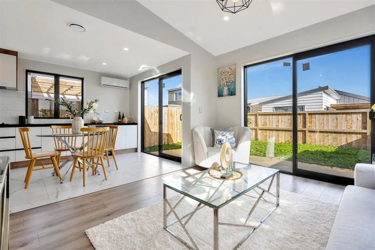 Photo of property in 19 Clayden Shuttleworth Street, Papakura, 2110