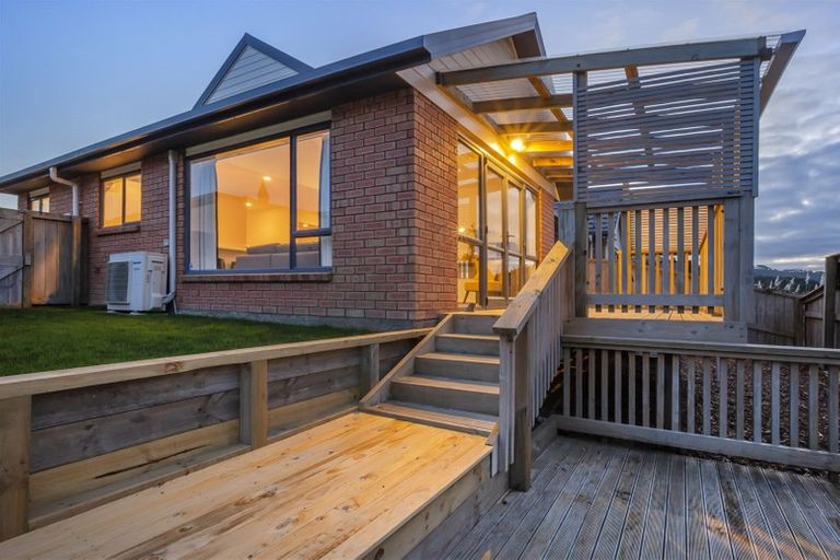 Photo of property in 43b Apple Terrace, Ranui, Porirua, 5024
