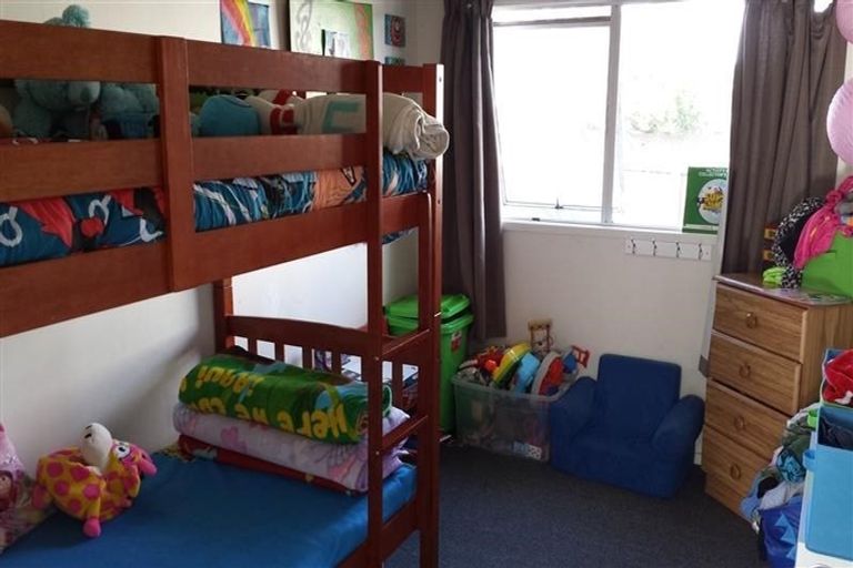 Photo of property in 63 Burundi Avenue, Clendon Park, Auckland, 2103