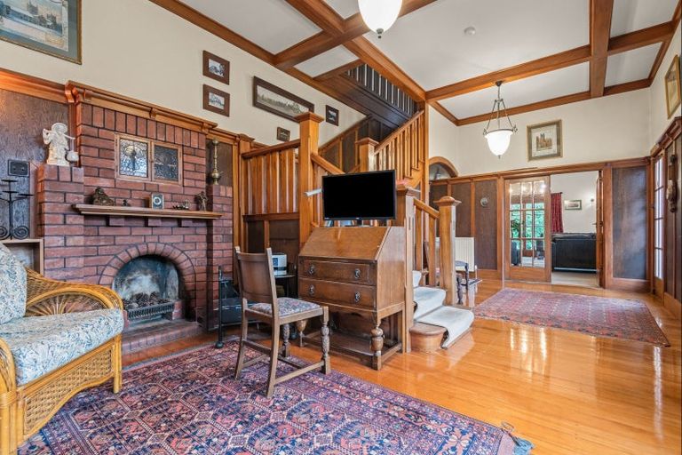 Photo of property in 43 Rainforth Street, Roslyn, Palmerston North, 4414