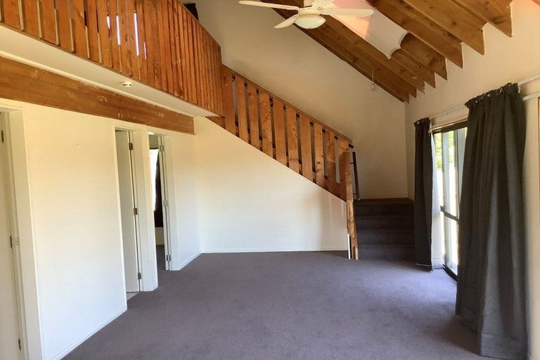 Photo of property in 2 Moss Lane, Raumati Beach, Paraparaumu, 5032