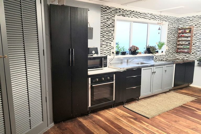 Photo of property in 24 Kea Street, Piopio, 3912