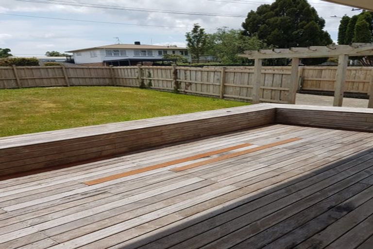 Photo of property in 2/15 Tasman Drive, Opaheke, Papakura, 2113