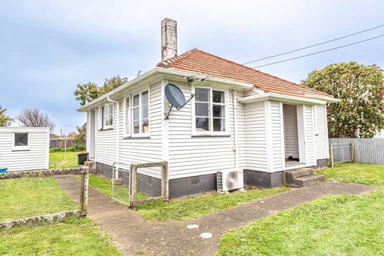 Photo of property in 39 Smith Street, Waverley, 4510