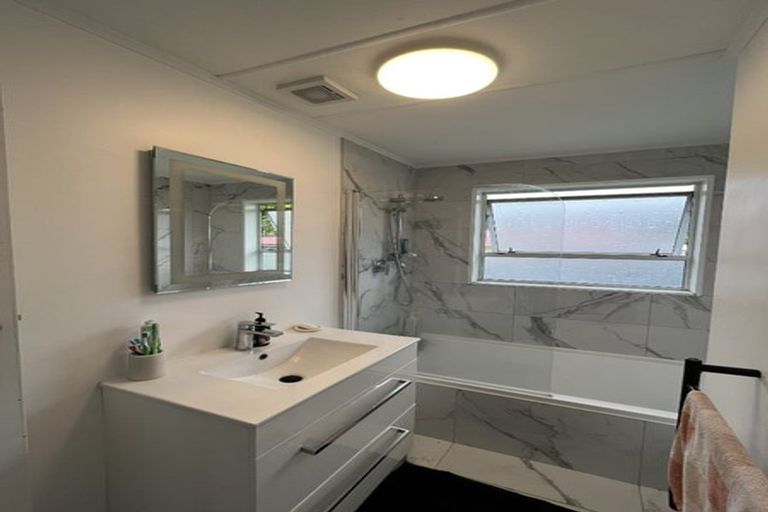 Photo of property in 35b Stockdale Street, Wainuiomata, Lower Hutt, 5014