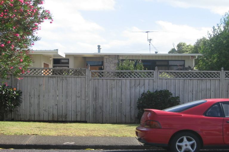 Photo of property in 4 Brook Street, Milford, Auckland, 0620