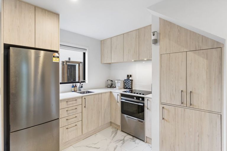 Photo of property in 4/41 Kervil Avenue, Te Atatu Peninsula, Auckland, 0610