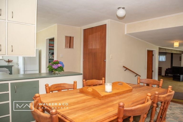 Photo of property in 10 Weka Grove, Elderslea, Upper Hutt, 5018