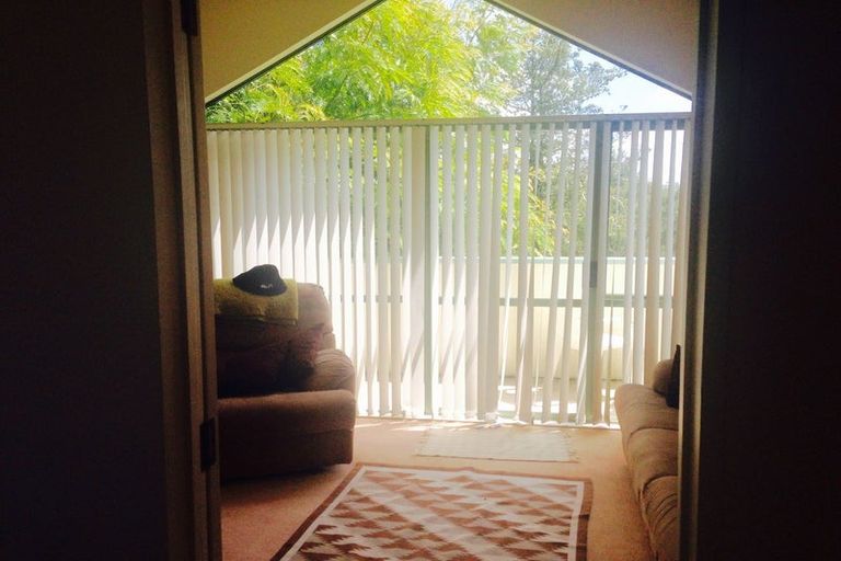 Photo of property in 116 Onetaunga Road, Chatswood, Auckland, 0626