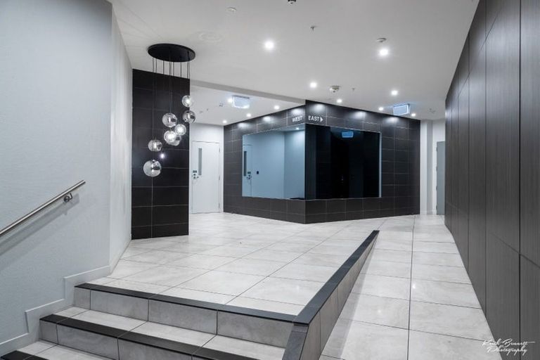 Photo of property in Pinnacle Apartments, W706/160 Victoria Street, Te Aro, Wellington, 6011