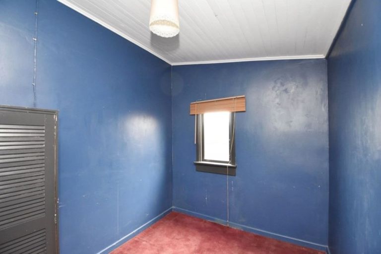 Photo of property in 5 Mary Street, Otautau, 9610