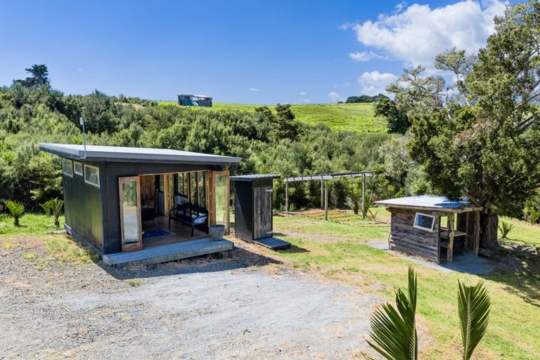 Photo of property in 149 Whaka Street, Maungaturoto, 0583