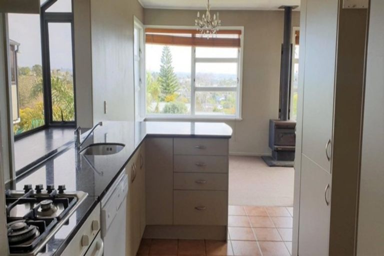 Photo of property in 29 Seon Place, Birkdale, Auckland, 0626