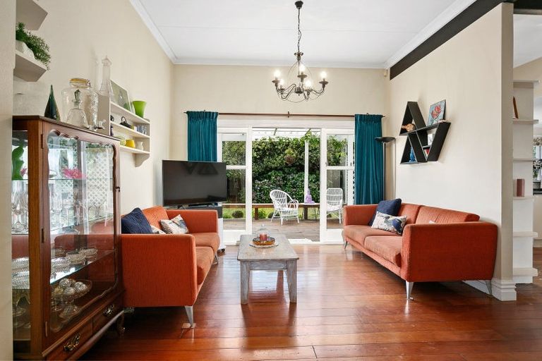 Photo of property in 5 Hall Street, Cambridge, 3434