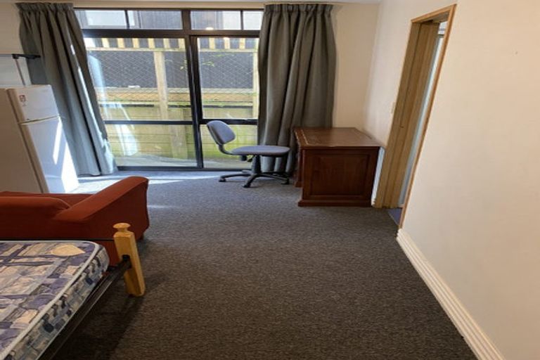 Photo of property in 1/63 Queen Street, North Dunedin, Dunedin, 9016