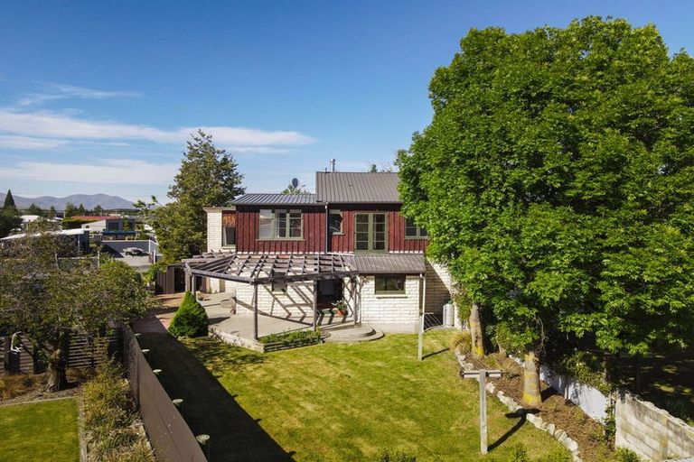 Photo of property in 43 Glencairn Road, Twizel, 7901