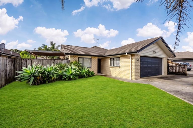 Photo of property in 9 Wairua Place, Pukekohe, 2120