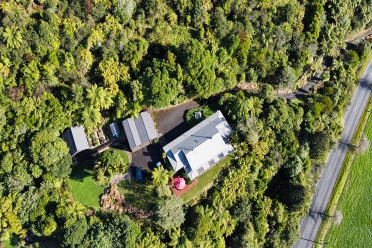 Photo of property in 4870 State Highway Karamea, Karamea, 7893