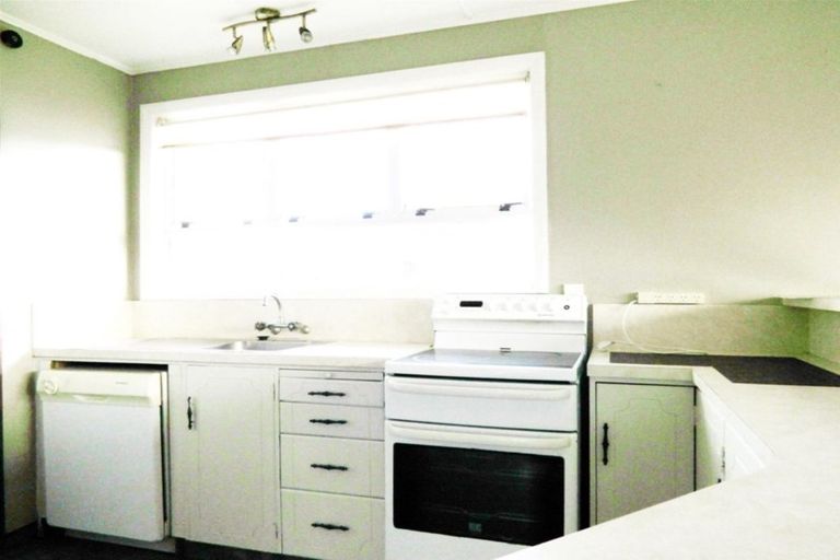 Photo of property in 26 Mcguire Street, Hawera, 4610