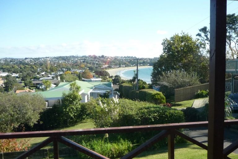 Photo of property in 22 Tindalls Bay Road, Tindalls Beach, Whangaparaoa, 0930