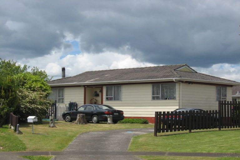 Photo of property in 15 Hobman Place, Manurewa, Auckland, 2102