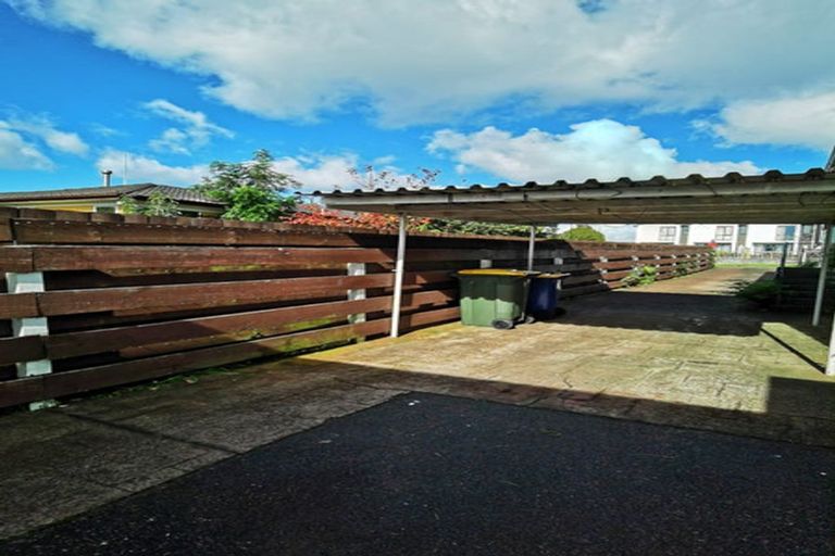 Photo of property in 11 Frostbite Place, Ranui, Auckland, 0612