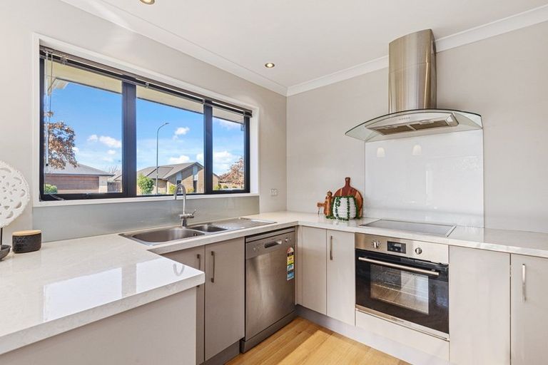 Photo of property in 51 Kotare Avenue, Rangiora, 7400