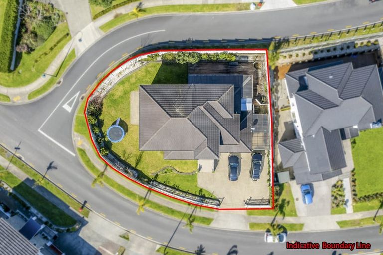 Photo of property in 11 Henriette Place, The Gardens, Auckland, 2105