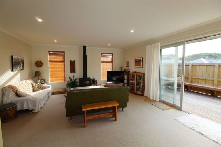Photo of property in 48 Blue Stone Drive, Waiareka Junction, Oamaru, 9401