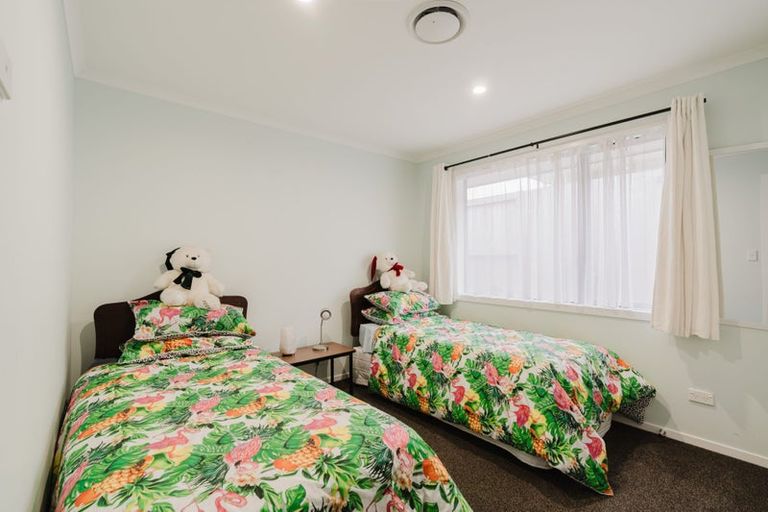 Photo of property in 14 Te Tiireke Drive, Glenview, Hamilton, 3206