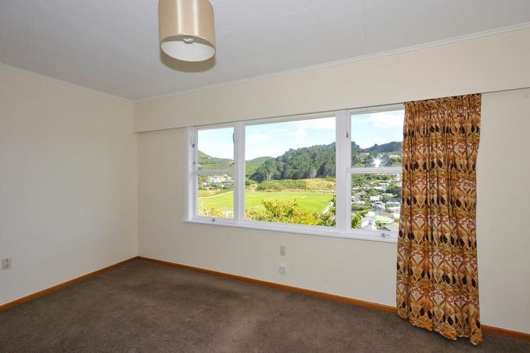 Photo of property in 28a Collier Avenue, Karori, Wellington, 6012
