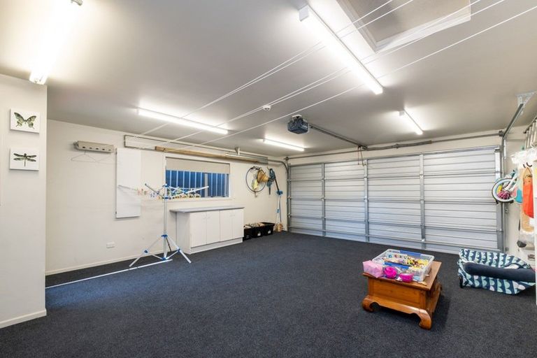 Photo of property in 101 Russell Robertson Drive, Havelock North, 4130