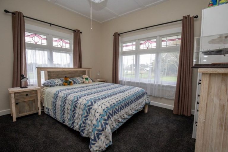 Photo of property in 4933 State Highway 2, Ngatea, 3597