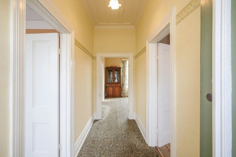 Photo of property in 33 Brownville Crescent, Maori Hill, Dunedin, 9010