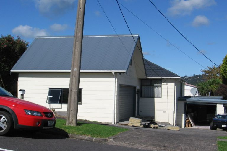 Photo of property in 41a Captain Scott Road, Glen Eden, Auckland, 0602