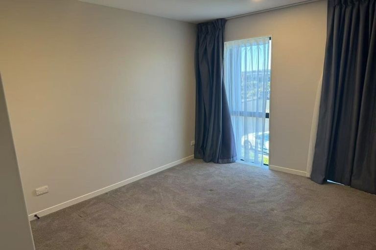 Photo of property in 1 Sager Midgley Road, Hobsonville, Auckland, 0616