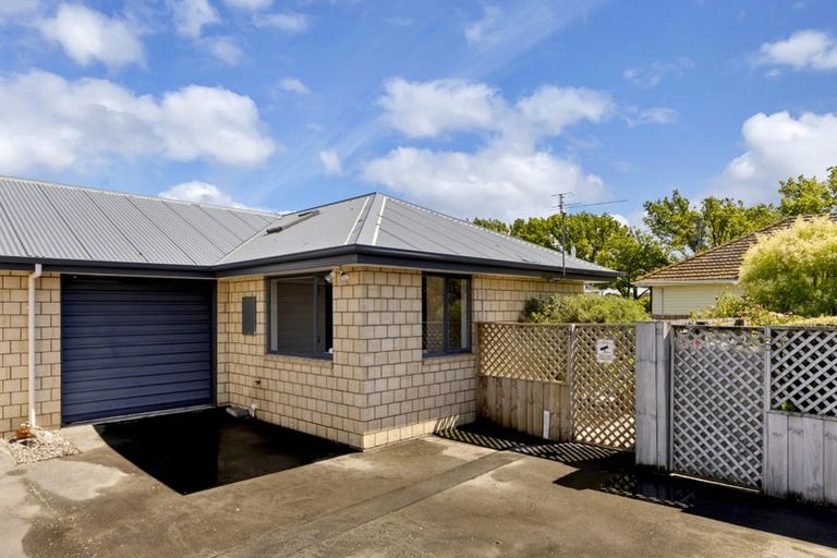 Photo of property in 2a Ferndown Lane, Bromley, Christchurch, 8062