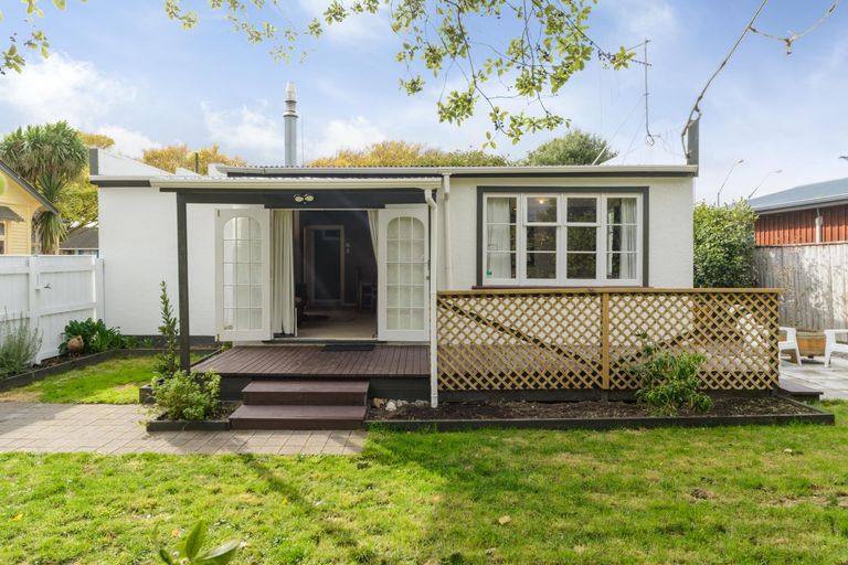 Photo of property in 90 Cook Street, Palmerston North, 4410
